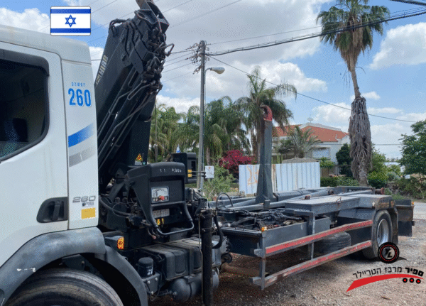 ⁦רמסע וולבו שנת 2014 עם מנוף⁩ – תמונה ⁦3⁩