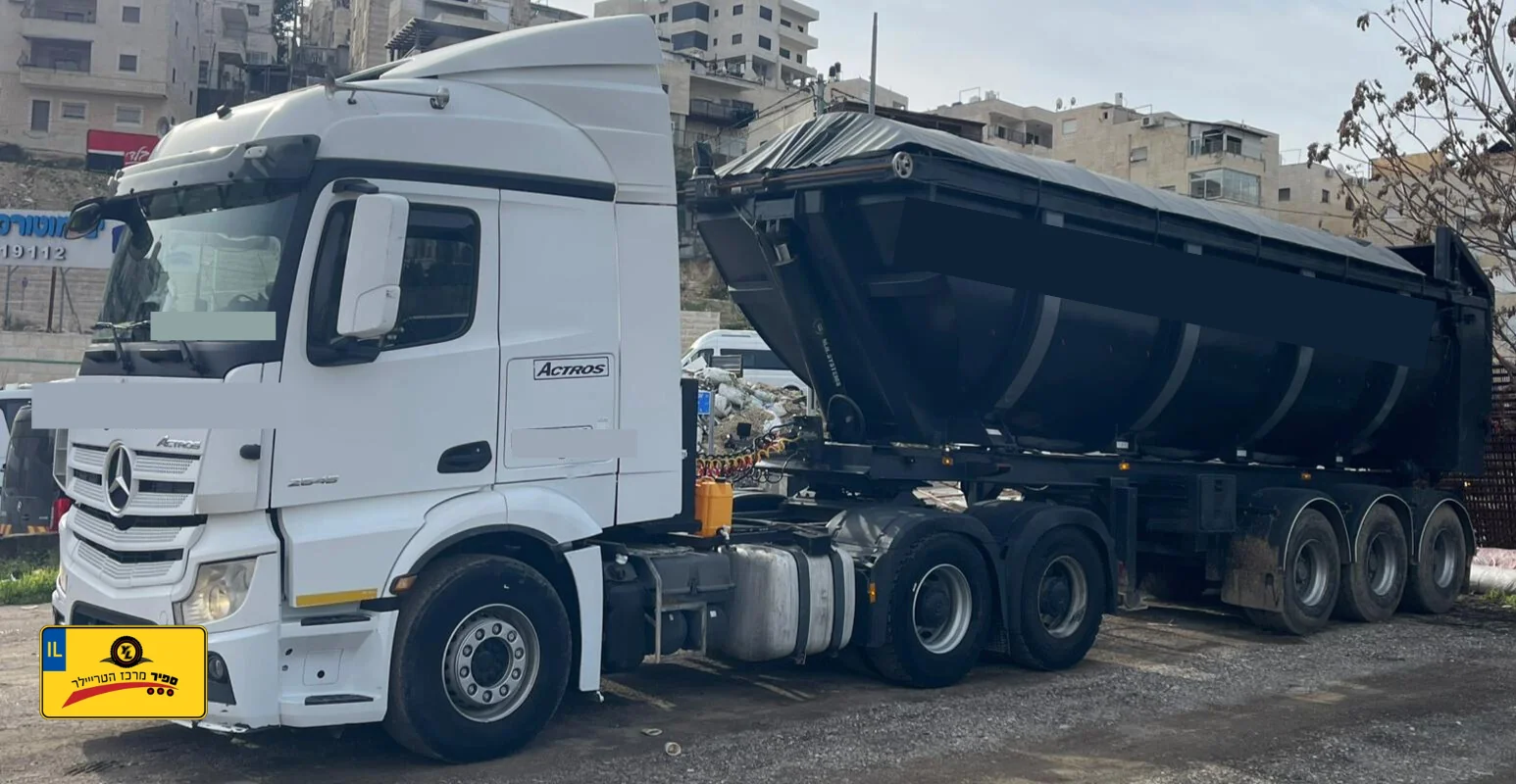 ⁦משא תומך מרצדס 4*6   שנת 2018⁩ – תמונה ⁦4⁩