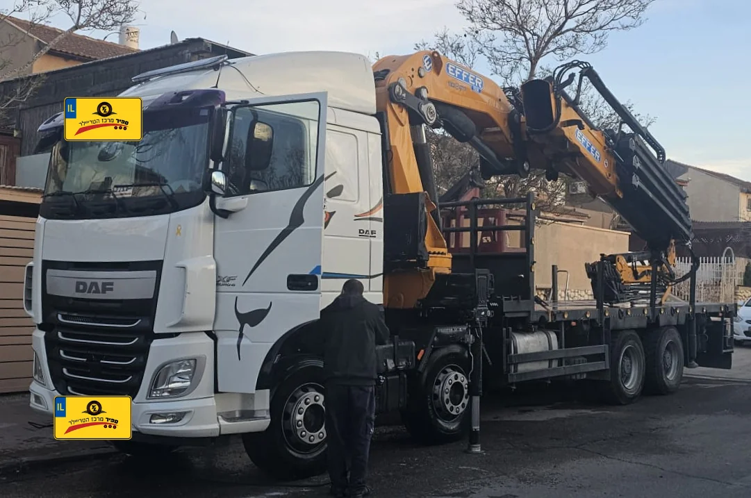 ⁦משא פתוח מנוף קדמי דאף XF   שנת 2015⁩ – תמונה ⁦6⁩